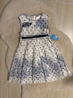 Kids White and Blue Floral Polka Dot Dress - Size 5